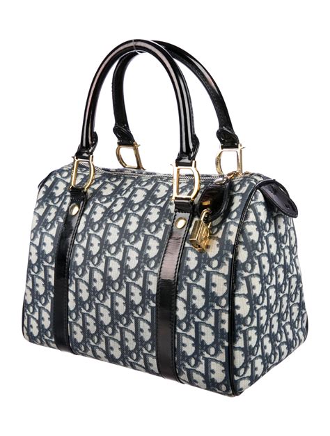 christian dior handbags online.